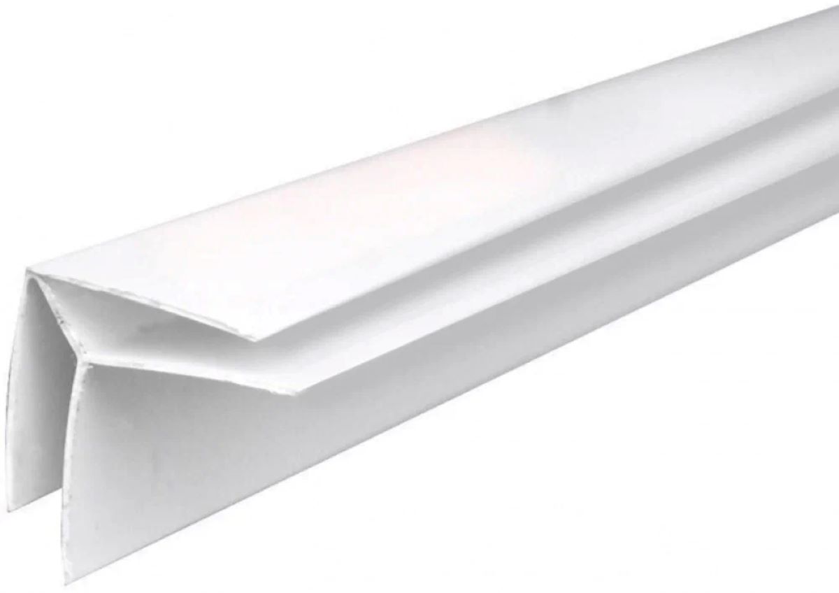 Угол наружный для панелей ПВХ 3м пластик белый